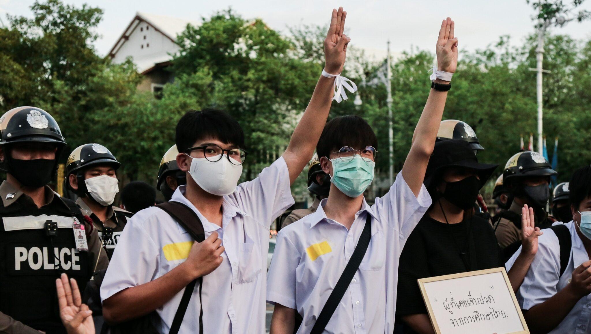 ผิดที่ไว้ใจ?…รัฐปกป้องใครในวันที่เด็กที่ลุกขึ้นมาปกป้องสิทธิ