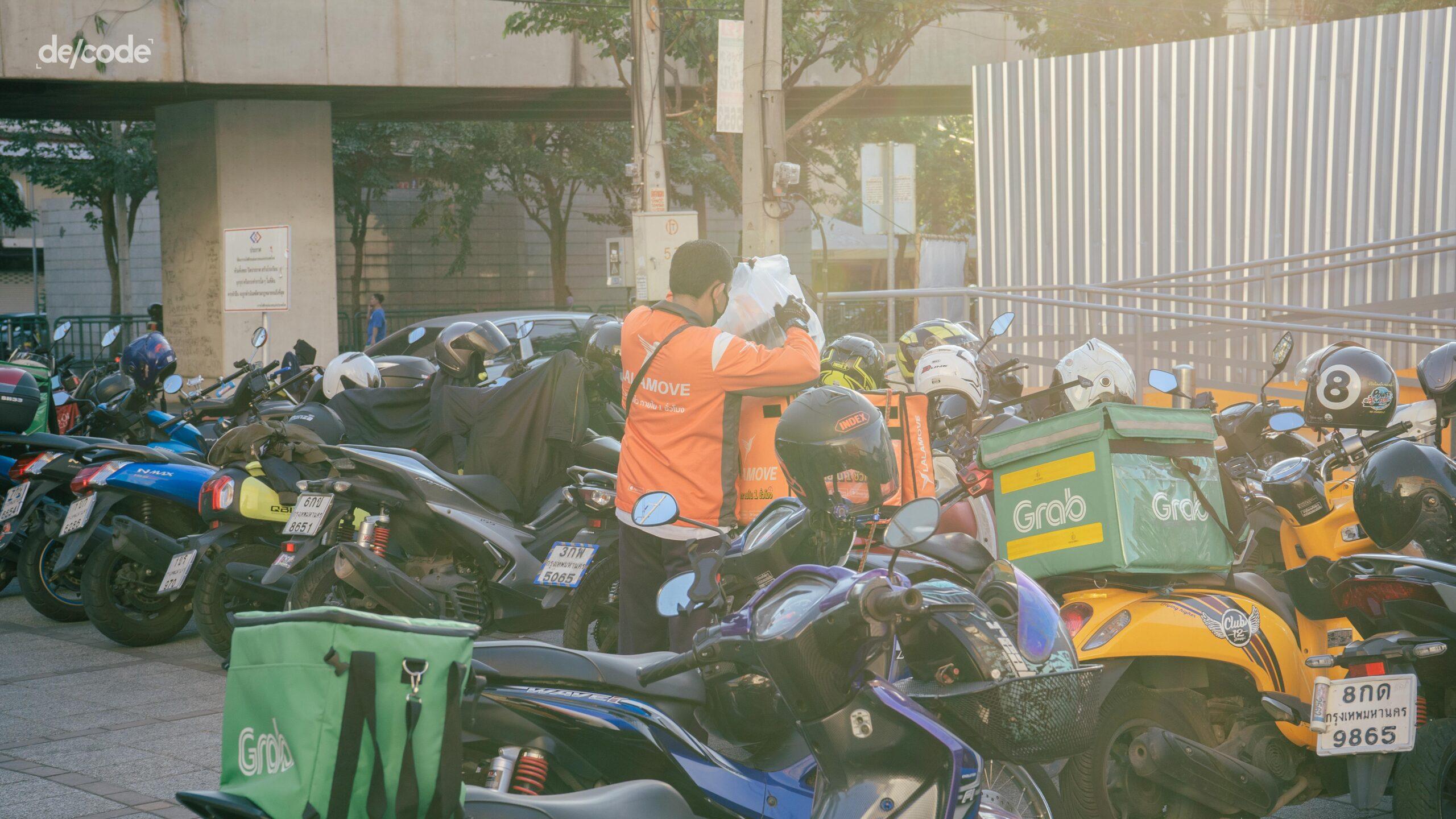 ยิ่งเรียกร้อง ยิ่งโดนแบน…ยิ่งต้องสร้างอำนาจต่อรองให้ “แรงงานแพลตฟอร์ม” ยกสองตั้ง “คณะทำงานเพื่อคนงาน”