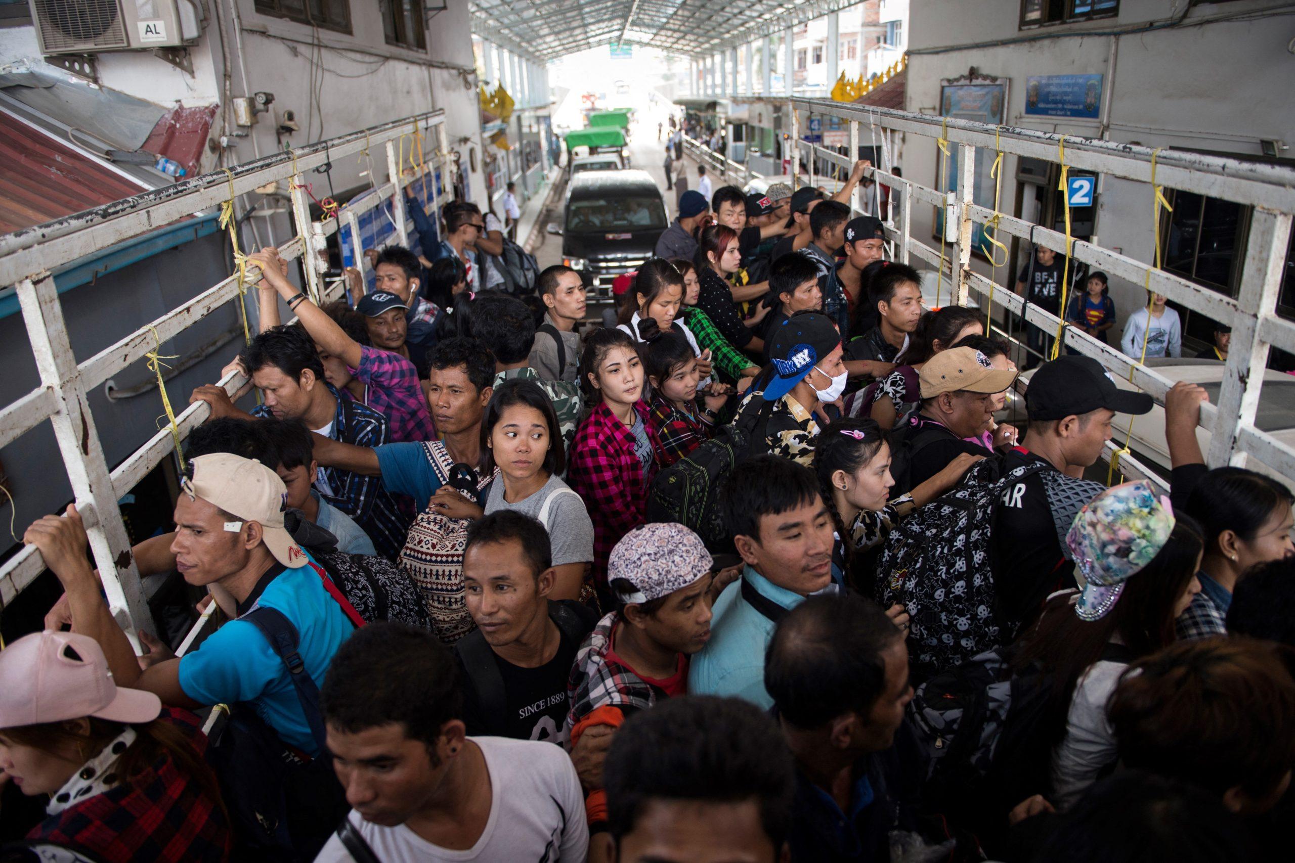 โฉมใหม่ ‘พ.ร.บ. เนรเทศ’ ปฏิรูปกฎหมายหรือขยายความเกลียดชัง?