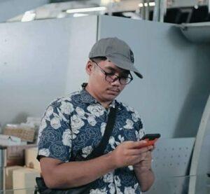 นราธร เนตรากูล