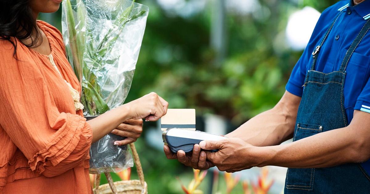 Verified: Fake Page Advertises Free Tree Giveaway, Reaches Millions of Views