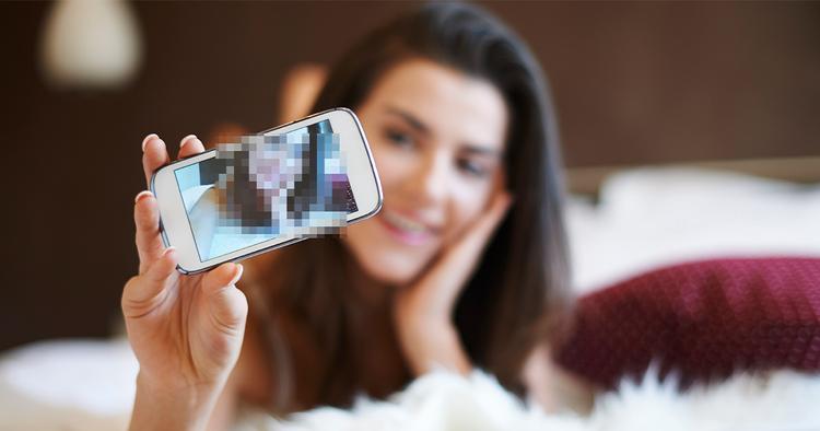 แค่ถ่ายรูปวาบหวิวไว้ในเครื่อง ก็มีโอกาสหลุดได้จริงเหรอ ?